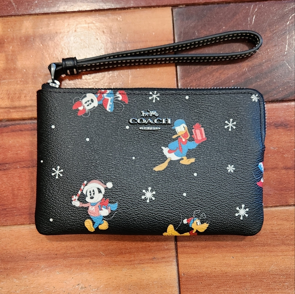 NWOTs Disney X Coach Corner Zip Wristlet With Holiday Print